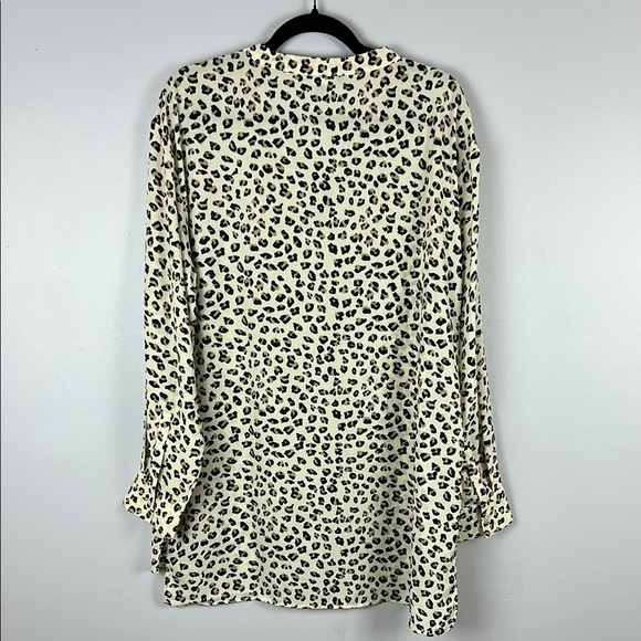 Zac & Rachel Leopard Print Long Sleeve Blouse Size Large - Picture 8 of 8